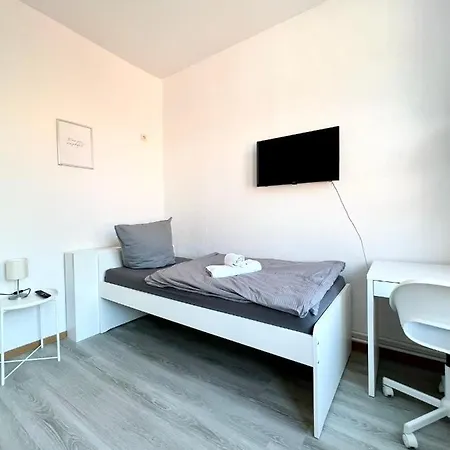 Monteurzimmer In Zentraler Lage Hotell *
