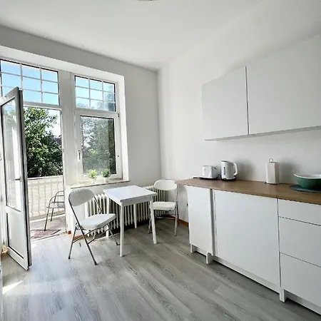 Monteurzimmer In Zentraler Lage Emden