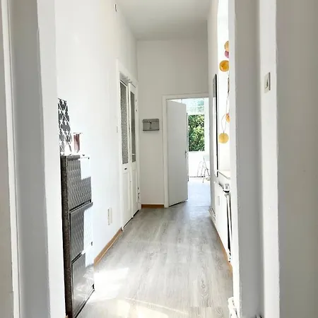 Monteurzimmer In Zentraler Lage Hotell